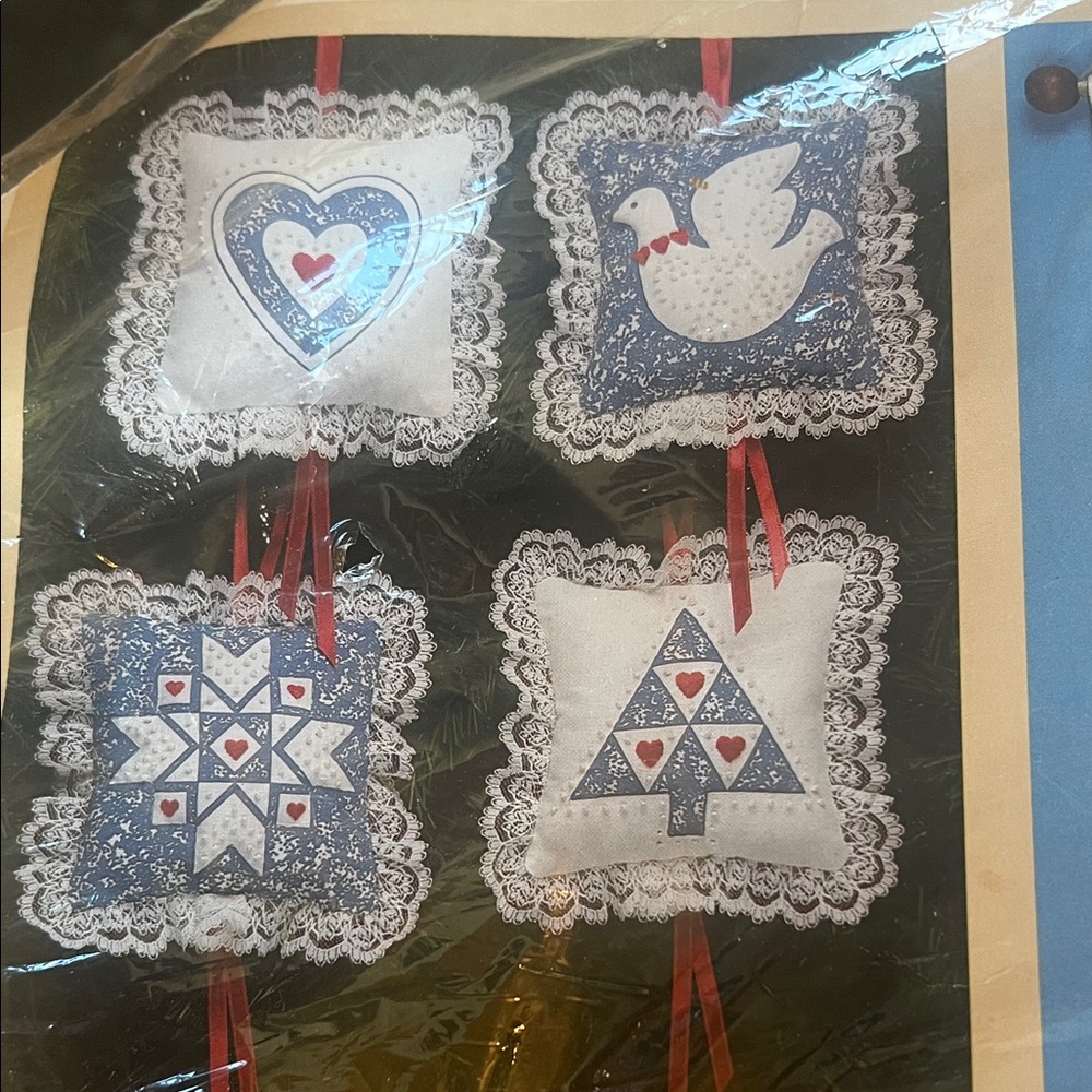 Vintage 1988 Creative Circle stitch Folk Art Collection Holiday Ornaments. New